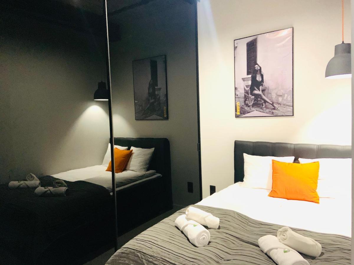 5 Star Apartments - Luxury & Comfort Jelenia Gora Luaran gambar