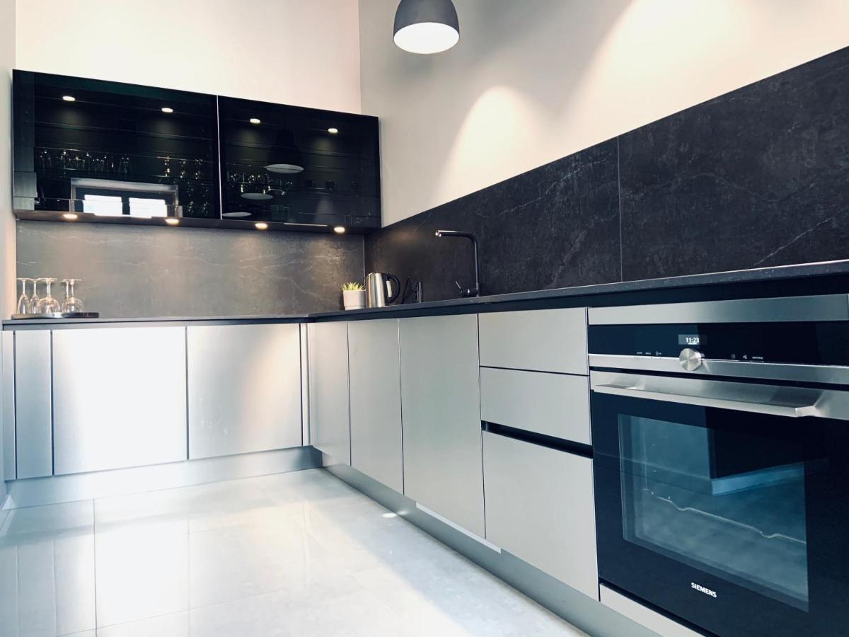 5 Star Apartments - Luxury & Comfort Jelenia Gora Luaran gambar